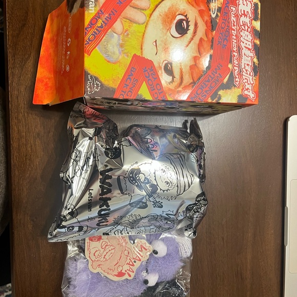 Authentic Wakuku Monster Imitation New in package - Picture 2 of 3